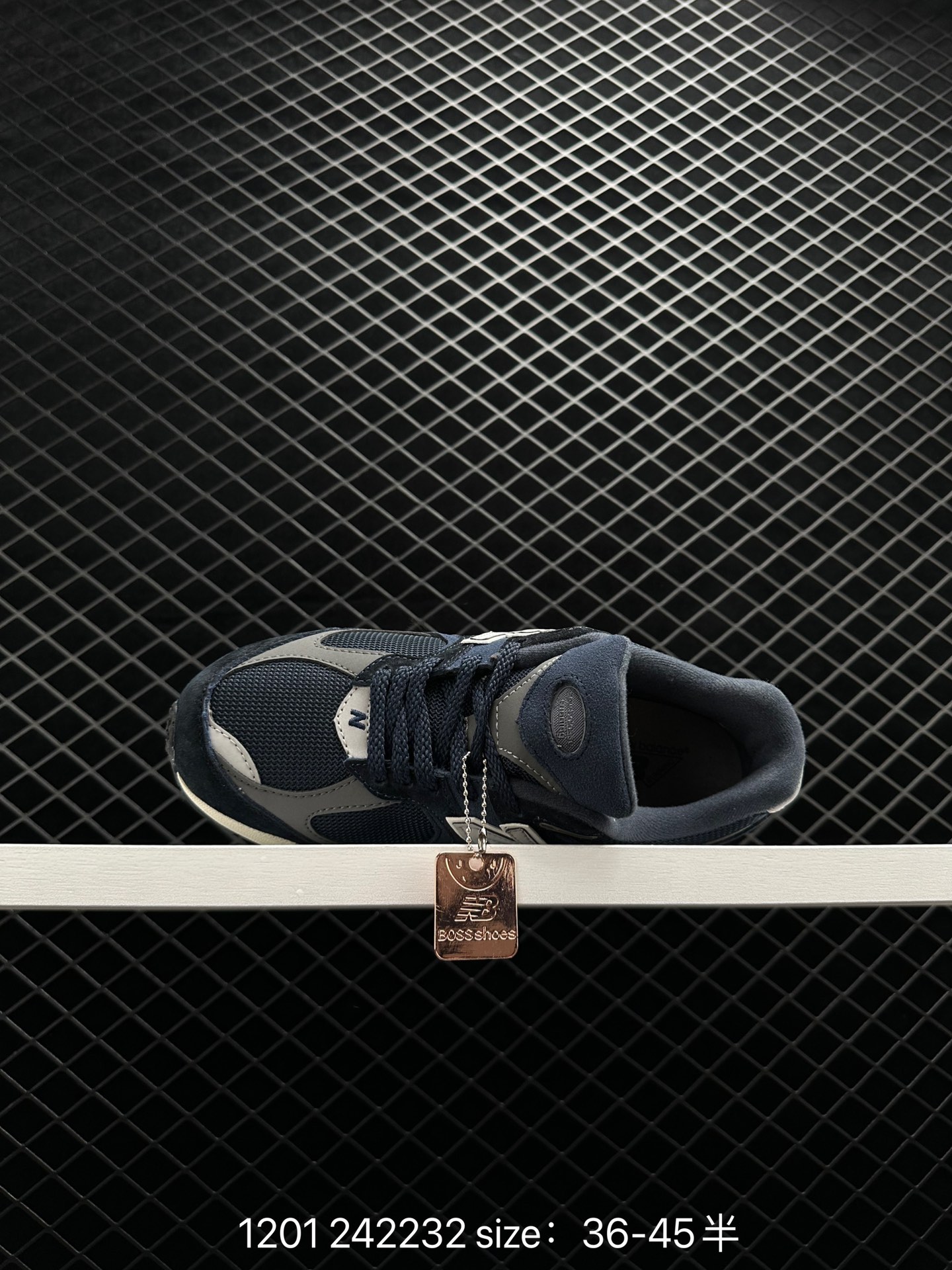 New Balance  ML2002RBA